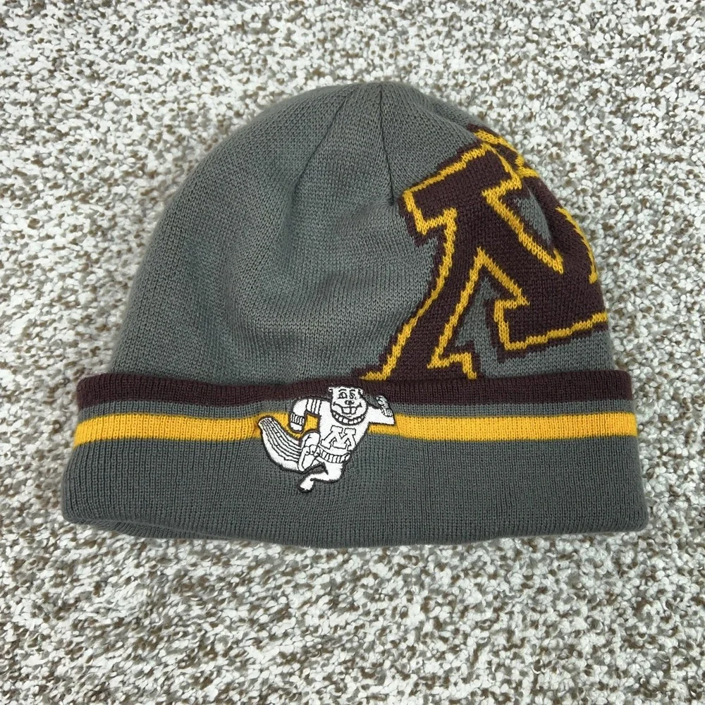 Minnesota‎ Golden Gophers Hat Beanie Mens One Size Gray NCAA Football College